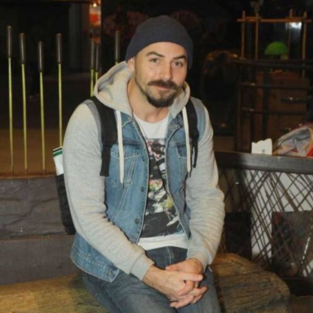 Meet your Posher, Justin